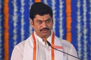 Dhananjay Munde : नाशिकमधील शेतकऱ्यांसाठी आनंदवार्ता! या महिनाअखेरीस खात्यात जमा होणार 'इतकी' रक्कम