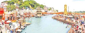 Ganga river pollution : गंगास्नान धोकादायक, हरित लवादाने दिला इशारा