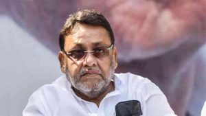 महापालिकेच्या निवडणुकीआधीच मुंबईतला राष्ट्रवादीचा चेहरा पडला
