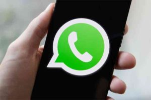 Whatsapp new feature : व्हॉट्सअ‍ॅपचा युनिकनेस हरवणार? व्हॉट्सअ‍ॅप नवे फीचर आणण्याच्या तयारीत...