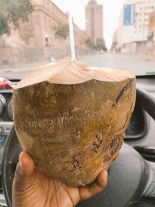 Health: हे वाचल्यावर तुम्ही दररोज नारळपाणी पिण्यास कराल सुरूवात