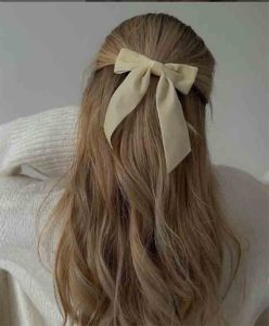 Hair Care : थंडीत केस गळत आहेत? तर करा हे उपाय