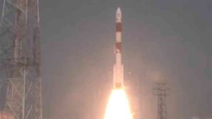 ISRO EOS-8 Satellite : यंदाच्या स्वातंत्र्य दिनानिमित्त इस्रो देणार एक खास भेट; अवकाशात सोडणार...