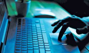 AI Scam : मोबाईल, SMS नाही तर आता Gmail वरून होतेय फसवणूक; 'ही' घ्या खबरदारी!
