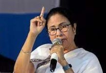 Mamata Banerjee : ममता बॅनर्जींचा हस्तक्षेप लोकशाहीसाठी घातक”- सर्वोच्च न्यायालय
