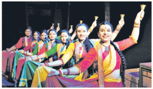 Marathi Natak : एक चिरंतन गजब अदाकारी... गजब तिची अदा...!
