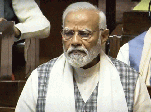 PM Narendra Modi : हातात तलवार घेऊन नरेंद्र मोदींना जीवे मारण्याची धमकी!