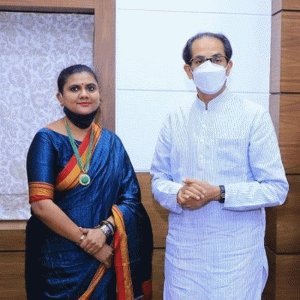Thackeray Group : माझा पक्षात टिशू पेपर म्हणून वापर केला! शिल्पा बोडखे यांचा उबाठाला रामराम