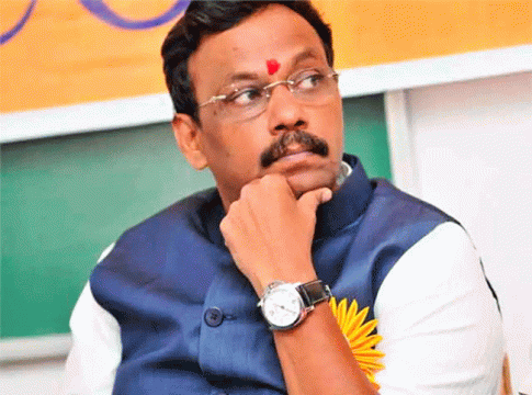 Vinod Tawde : जे पी नड्डांनंतर भाजपच्या राष्ट्रीय अध्यक्षपदी लागणार विनोद तावडेंची वर्णी?