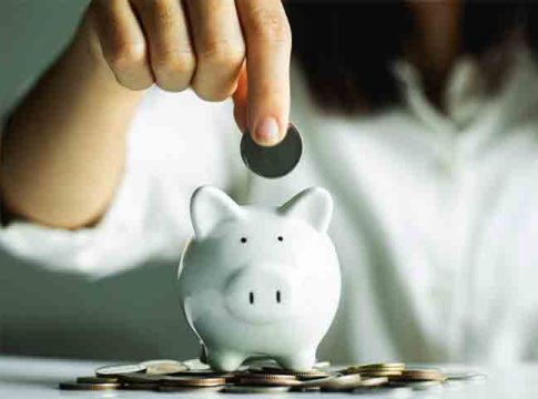 Salary Saving : पैशांची उणीव भासतेय? सेव्हिंगचा 'हा' फॉर्म्युला वापरा