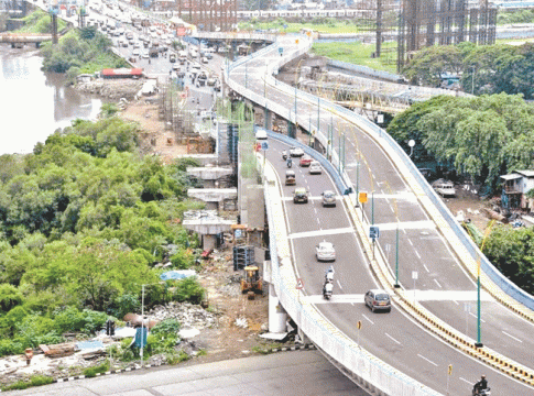 Gokhale Bridge : फसलेल्या ‘त्या’ पूलावर पालिकेचे स्पष्टीकरण