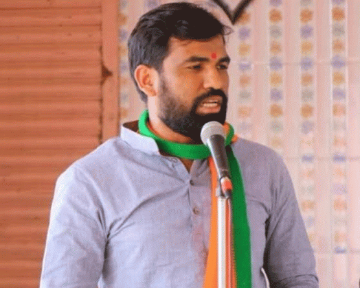 Ram Satpute : 'मराठा आरक्षणाचा प्रश्न सुटेपर्यंत फेटा बांधणार नाही'