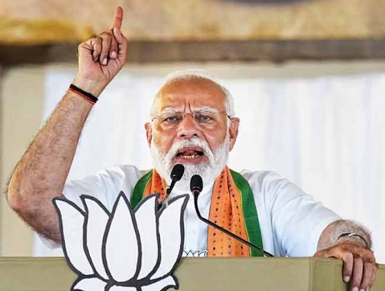 PM Narendra Modi : केरळने काँग्रेसला धडा शिकवला; यूपीमध्ये त्यांचं खातंही उघडणार नाही!