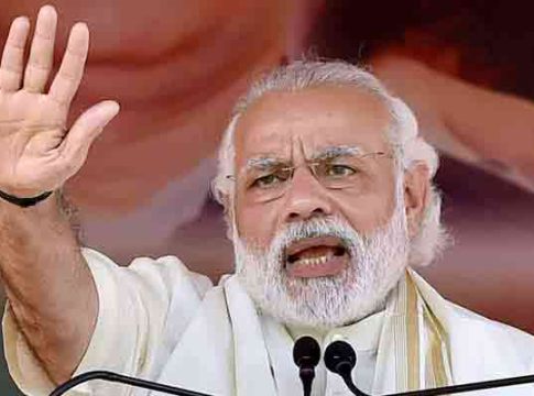 PM Narendra Modi : हा मोदी आहे, जो संविधानाला समर्पित आहे; तो ना घाबरतो, ना झुकतो!