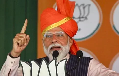 काँग्रेसच्या लांगूलचालनावर मोदींचा घणाघात