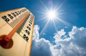 Mumbai Weather : सकाळी गारवा, दुपारी उन्हाच्या झळा! पाहा मुंबईत कसे असेल आठवड्याचे तापमान