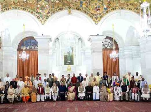 Padma Awards 2024 : महाराष्ट्रातील पाच मान्यवरांना ‘पद्म पुरस्कार’ प्रदान