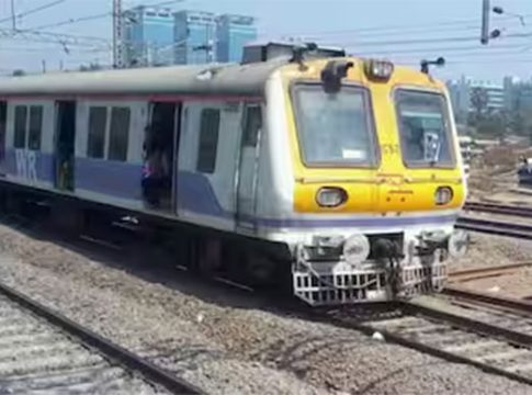Railway Megablock : प्रवाशांचा खोळंबा! पुढील दोन दिवस पश्चिम रेल्वेवर १२ तासांचा मेगाब्लॉक