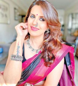 आई - मुलींमध्ये मैत्रीचं नातं असावं