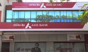 तुमचे Axis बँकमध्ये खाते आहे का? तर हे तुमच्यासाठी