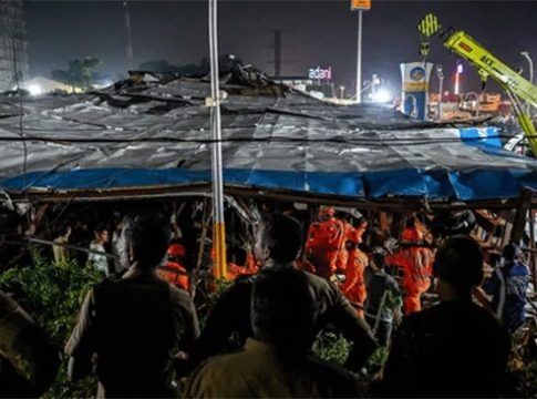 Ghatkopar hording news : घाटकोपर होर्डिंग दुर्घटनेप्रकरणी मुख्यमंत्री व उपमुख्यमंत्र्यांकडून पाहणी