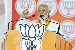 PM Narendra Modi : पंतप्रधान मोदी वाराणसीतून साधणार 'स्त्री शक्ती' संवाद