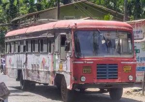 स्क्रॅपच्या बसेस मधून मुरुडकरांचा प्रवास? एम एस आर टी सी करतेय प्रवाशांच्या जीवाशी खेळ!.
