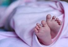 Jalgaon : काल वाढदिवस...आज काळीज पिळवटून टाकणारा आक्रोश, चिमुकल्याला झोळीत गळफास