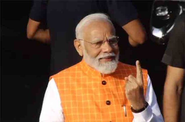 वाराणसीत मोदींचीच जादू...