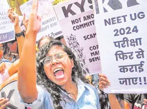 NEET UG Exam : ‘नीट यूजी’ परीक्षांच्या विश्वासार्हतेवर परिणाम