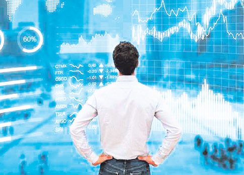 Share market : शेअर बाजारात झाली मोठी हालचाल