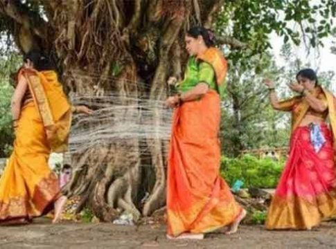 Vat Purnima 2024 : वटपौर्णिमेला 'या' मुहूर्तावर पूजा करा अन्यथा पुढच्या जन्मी मिळेल भलताच नवरा!