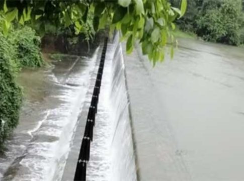 Mumbai Rain : मुंबईची पाण्याची चिंता मिटली! पाणीपुरवठा करणारं पहिलं धरण ओव्हरफ्लो