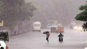 वादळ, वारा आणि ढगफुटी...!