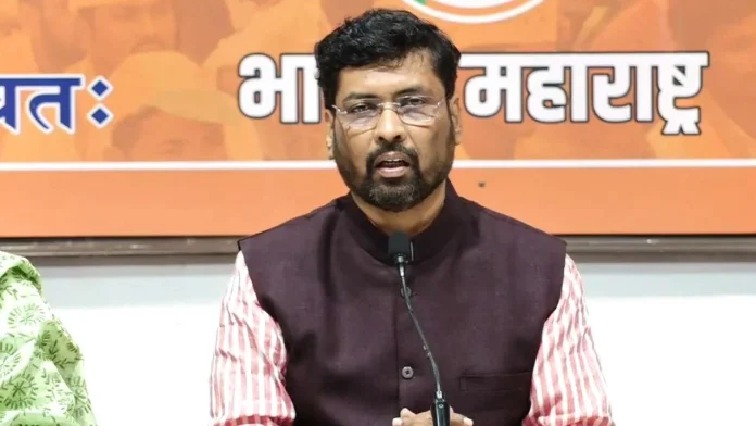 काँग्रेसची हुजरेगिरी करूनही उद्धव ठाकरेंच्या हाती कोरडे चिपाड!