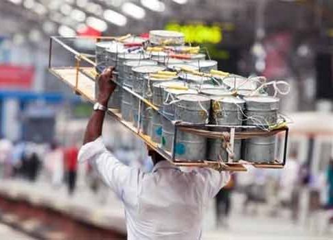 PM Awas Yojana : मुंबईच्या डबेवाल्यांवर गणरायाची कृपा! राज्य सरकारकडून मिळाली आनंदवार्ता