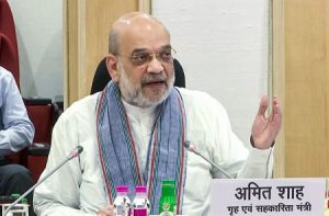 घुसखोरीमुळे मुस्लिमांच्या लोकसंख्येत वाढ