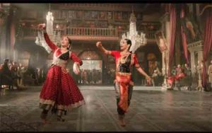 Bhoolbhulaiya 3: 'भूलभुलैया ३' च्या गाण्यामध्ये विद्या-माधुरी यांच्यात काँटे की टक्कर
