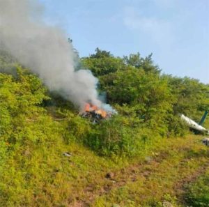 Pune Helicopter Crash : भीषण अपघात! पुण्यात हेलिकॉप्टर कोसळले; तिघांचा मृत्यू