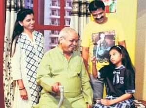 'यू टर्न' घेतलेल्या नावाची धक्कातंत्र योजलेली 'कथा'...!