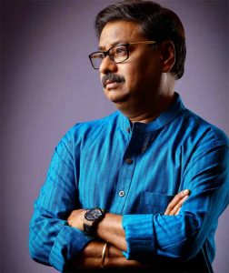 Chandrakant Kulkarni : चंद्रकांत कुलकर्णी यांच्या नाट्यप्रवास पुस्तकाची द्वितीय आवृत्ती प्रकाशित!