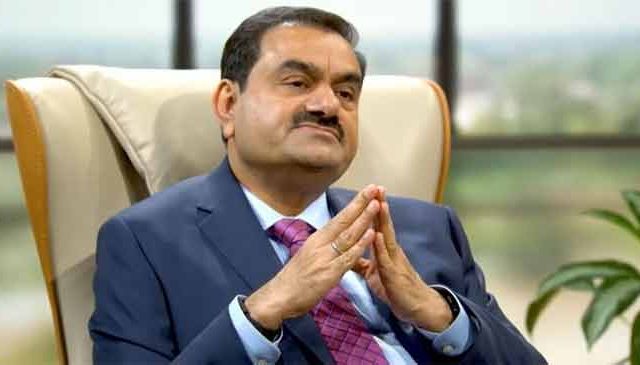 २०२३ मधील हादरवणाऱ्या संकटानंतरही अदानींनी ८०००० कोटी रुपयांचे व्यवहार पूर्ण केले! २ वर्षात 'इतक्या' कंपन्यांचे अधिग्रहण