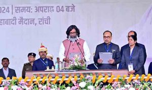 Jharkhand: चौथ्यांदा झारखंडचे मुख्यमंत्री बनले हेमंत सोरेन, INDIA आघाडीचे नेते उपस्थित
