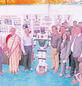 VJTI College : तंत्रज्ञानाचा अनोखा उत्सव : टेक्नोव्हान्झा २०२४