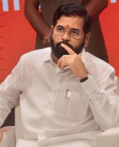 मराठी भाषिकांबाबत कर्नाटक सरकारच्या भूमिकेचा उपमुख्यमंत्री एकनाथ शिंदेंकडून निषेध व्यक्त