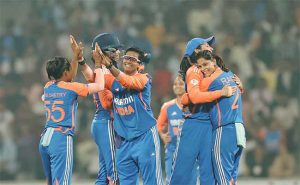 India Women Cricket Team : भारतीय महिला संघाने दक्षिण आफ्रिकेवर मात करत अंडर-19 टी-20 वर्ल्डकपमध्ये विजयाचा झेंडा रोवला