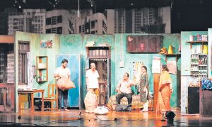 कितीदा नव्याने तुला आठवावे?