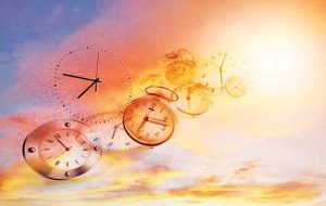Vastu Shastra: घड्याळाची ही दिशा बदलू शकते तुमचे भाग्य, मिळणार यश-संपत्ती