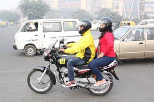 Mumbai Bike Taxi : मुंबईकरांसाठी खुशखबर! बाईक टॅक्सीला परिवहन मंत्रालयाचा हिरवा कंदील