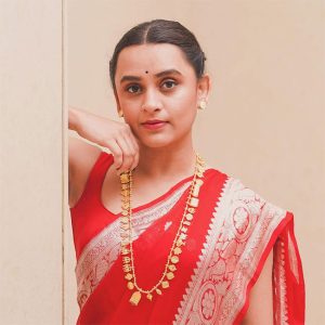 Jilabi : अभिनेत्री पर्ण पेठे भेटीस येणार वेगळ्या व्यक्तिरेखेत; जिलबी चित्रपटात साकारणार 'ही' भूमिका!